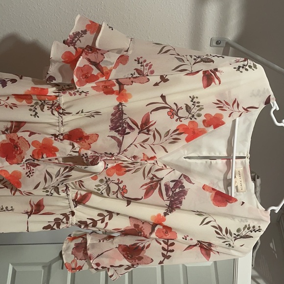 Jumpsuit - Picture 3 of 5